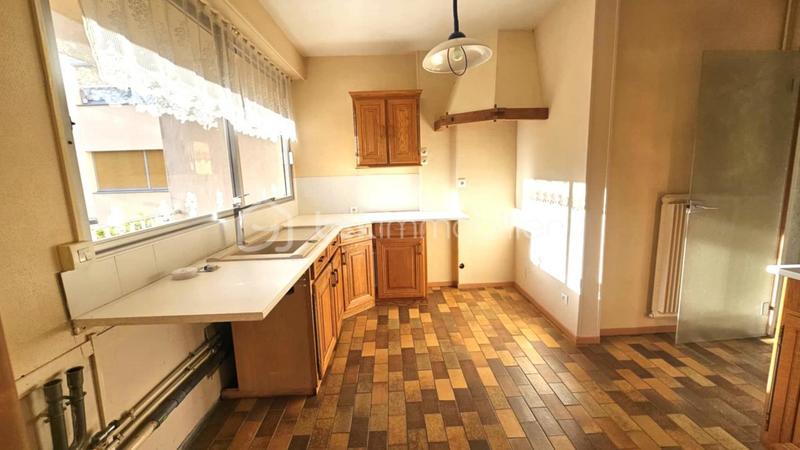 Appartement - 81 m² - 4 pièces