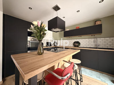 Maison - 113 m² - 6 pièces