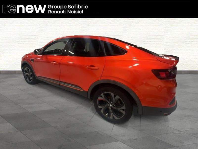 Renault Arkana E-Tech 145 R.S. Line