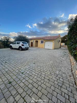 Villa - 82 m² - 4 pièces