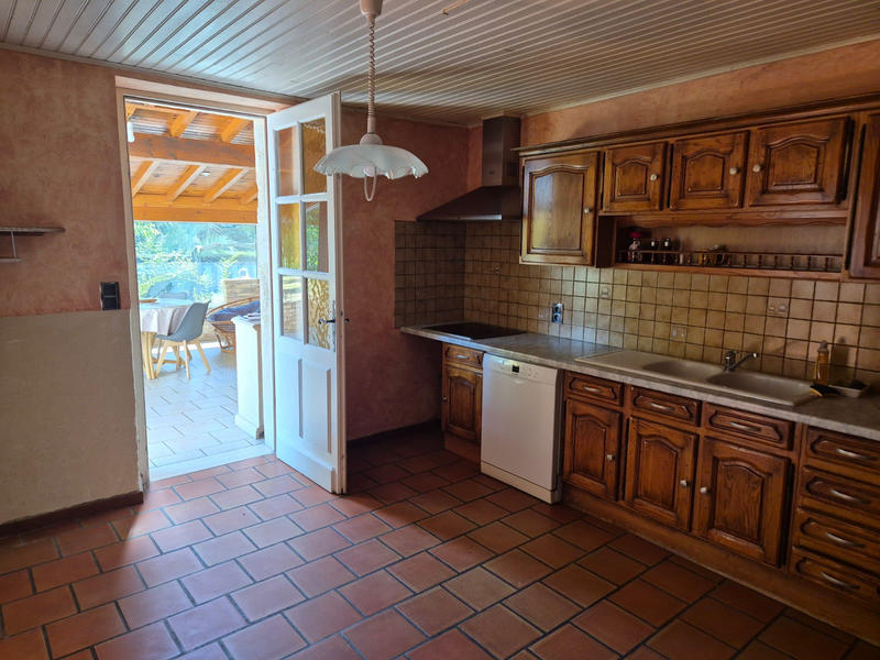 Maison - 209 m² - 7 pièces