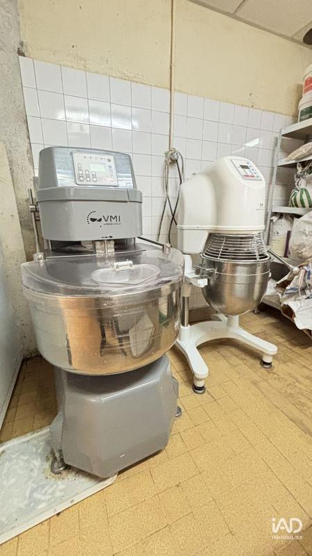 Local commercial - 279 m²