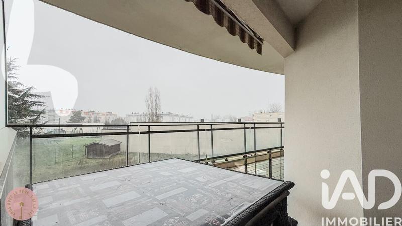 Appartement - 84 m² - 3 pièces