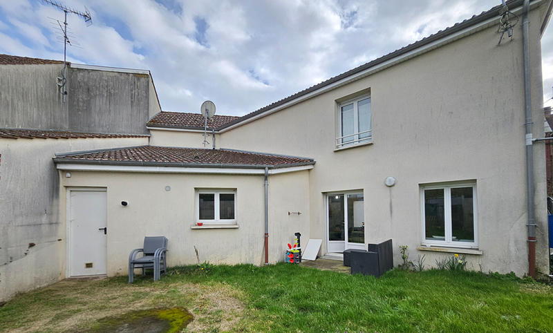 Maison - 100 m² - 5 pièces