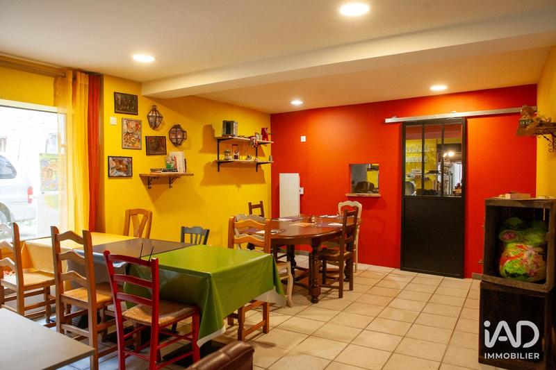 Local commercial - 136 m²