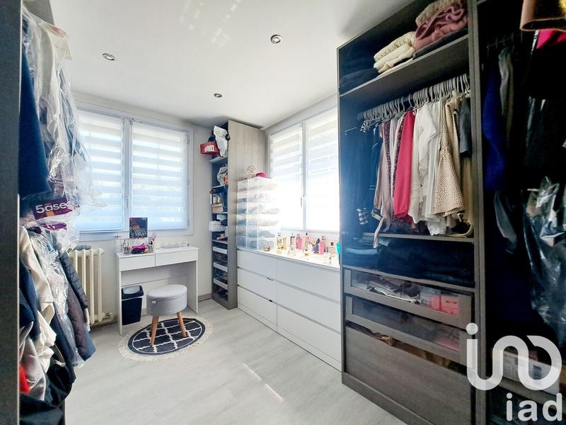 Maison - 533 m² - 24 pièces