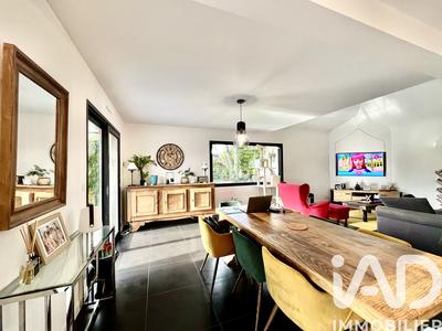 Maison - 175 m² - 7 pièces