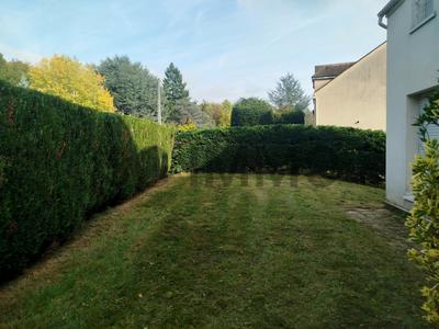 Propriété - 360 m² - 7 pièces