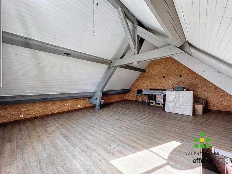 Bureau - 259 m² - 9 pièces