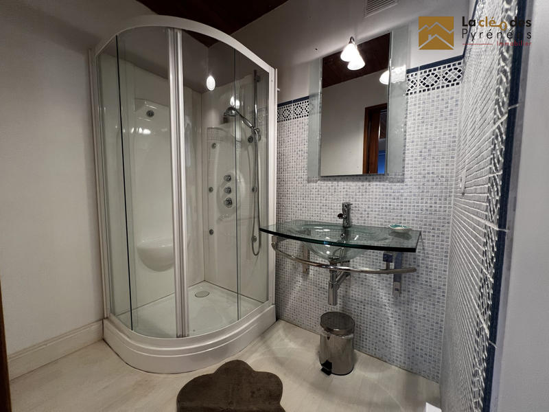 Maison traditionnelle - 124 m² - 5 pièces