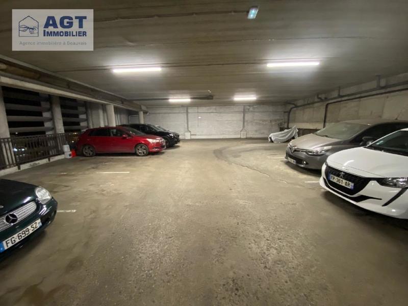 Parking - 12 m²