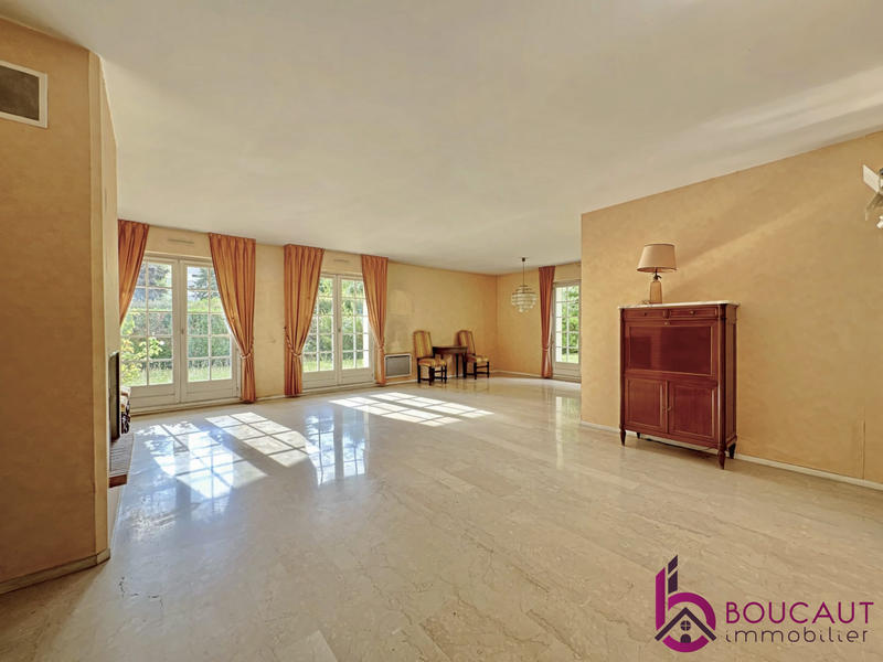 Appartement - 126 m² - 5 pièces