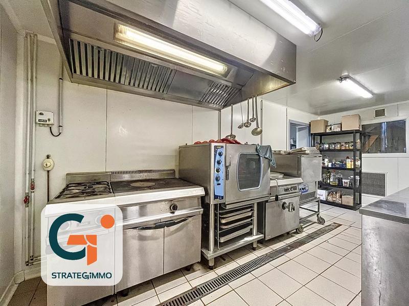 Immeuble - 5 pièces