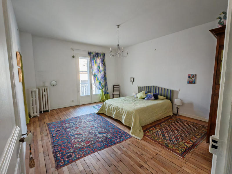 Appartement - 185 m² - 4 pièces