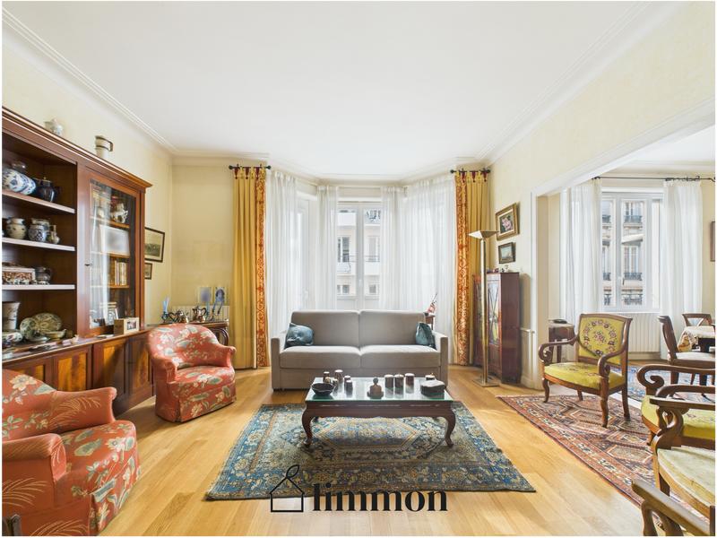 Appartement - 180 m² - 6 pièces