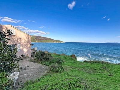 Propriété - 235 m² - 12 pièces