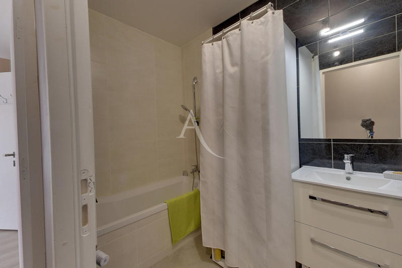 Appartement - 91 m² - 5 pièces