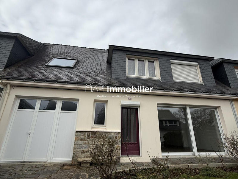 Maison - 104 m² - 5 pièces