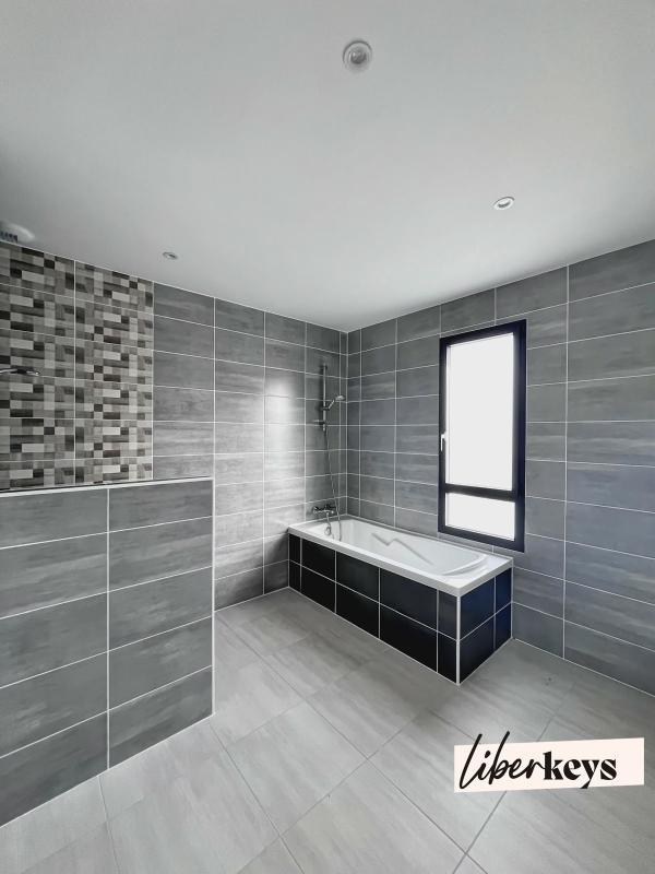 Maison - 123 m² - 6 pièces