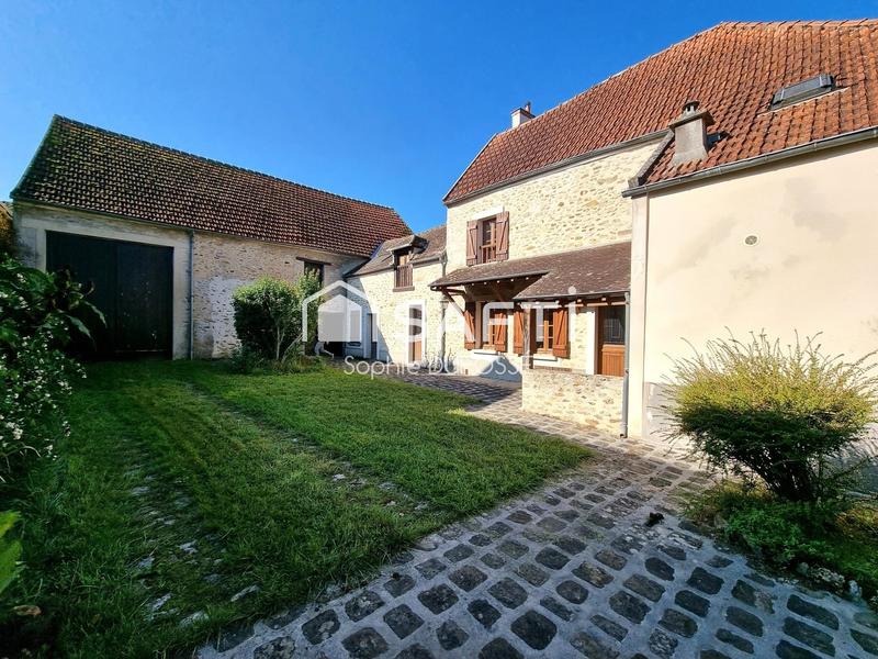 Maison - 127 m² - 6 pièces