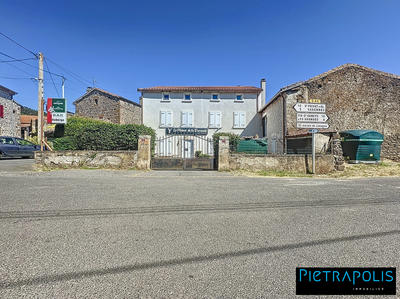 Maison ancienne - 235 m² - 4 pièces