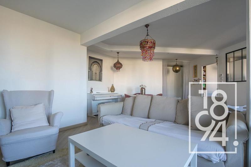 Appartement - 85 m² - 4 pièces