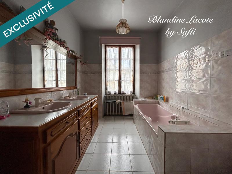 Maison - 623 m² - 20 pièces