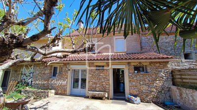 Maison - 172 m² - 7 pièces