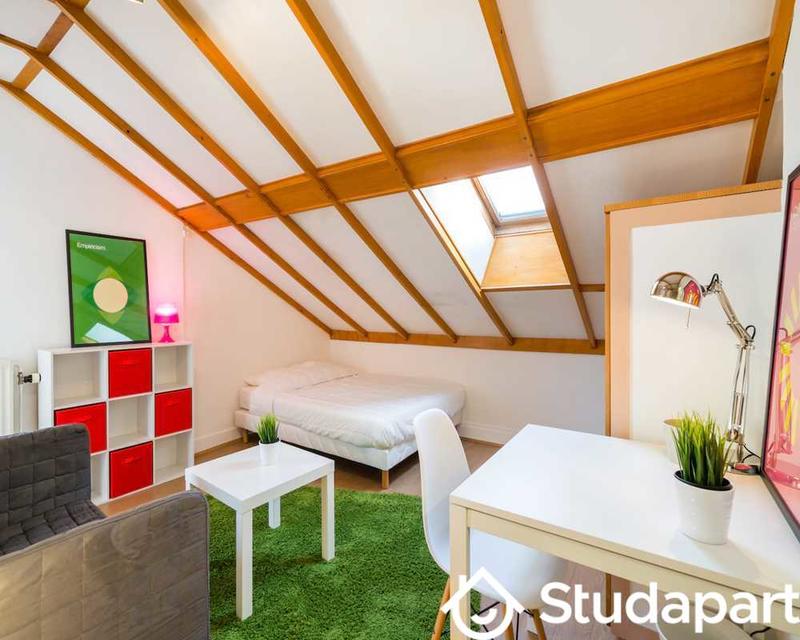 Chambre - 67 m² - 1 pièce