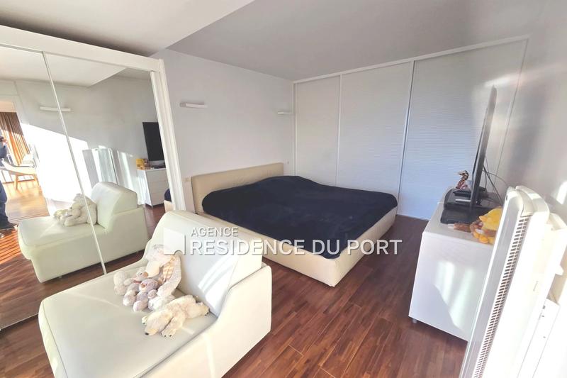 Appartement - 71 m² - 2 pièces