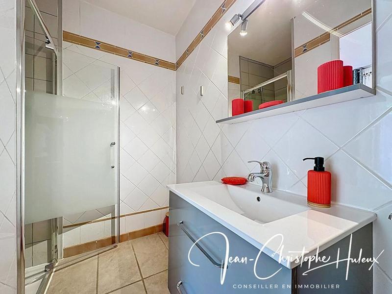 Maison - 418 m² - 18 pièces