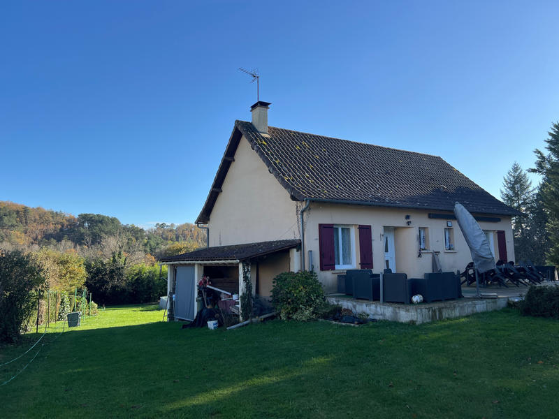 Maison - 80 m² - 4 pièces