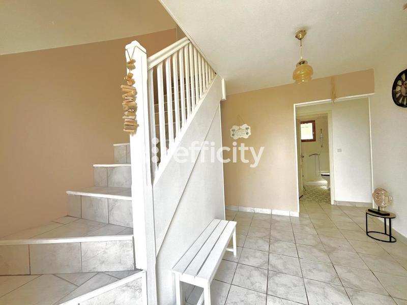 Maison - 140 m² - 7 pièces