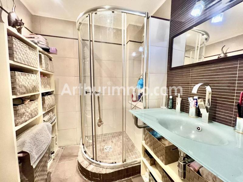 Appartement - 96 m² - 4 pièces