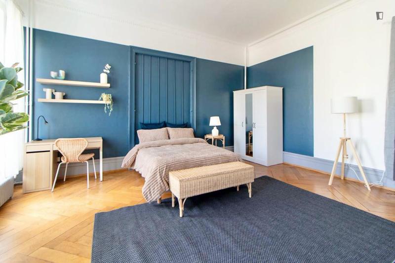 Chambre - 27 m² - 6 pièces
