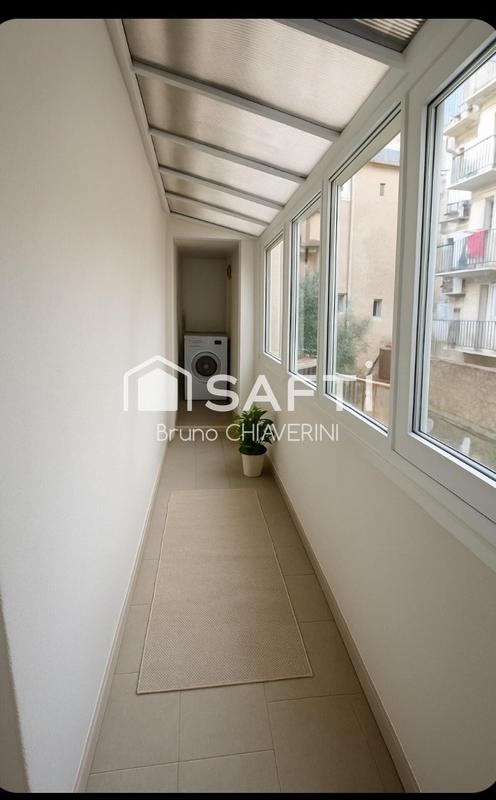 Appartement - 110 m² - 4 pièces