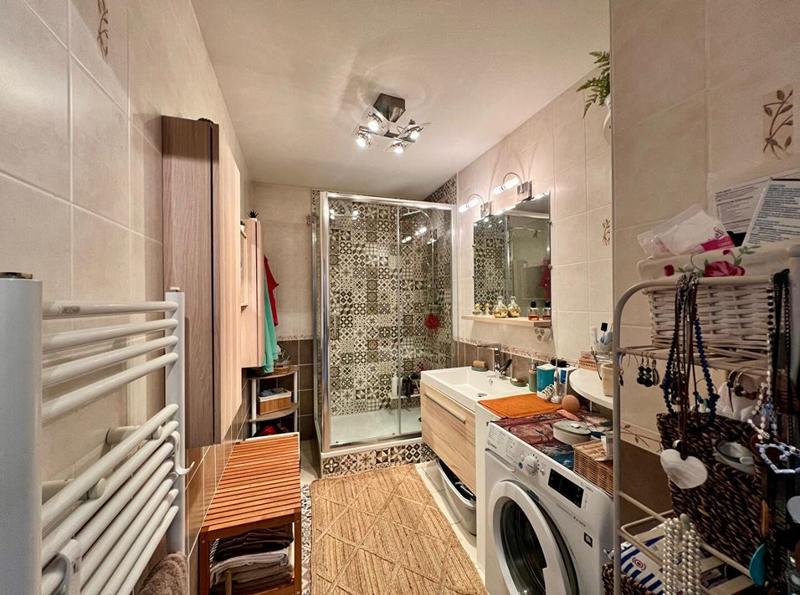 Appartement - 72 m² - 3 pièces