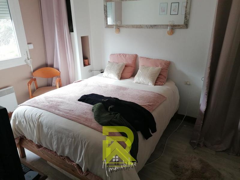 Propriété - 83 m² - 4 pièces