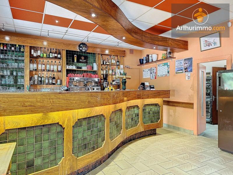 Magasins - 440 m² - 5 pièces