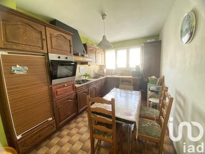 Maison - 88 m² - 7 pièces