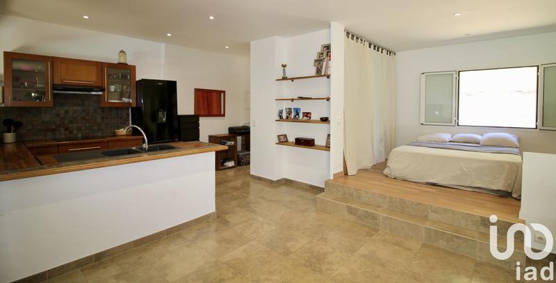 Maison - 225 m² - 5 pièces