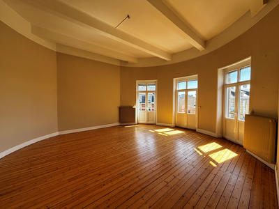 Appartement - 283 m² - 7 pièces