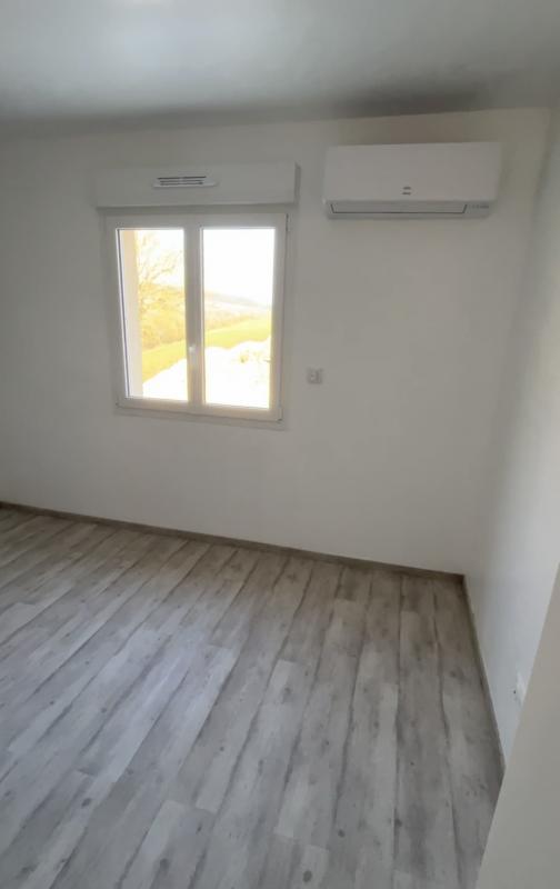 Maison - 121 m² - 4 pièces