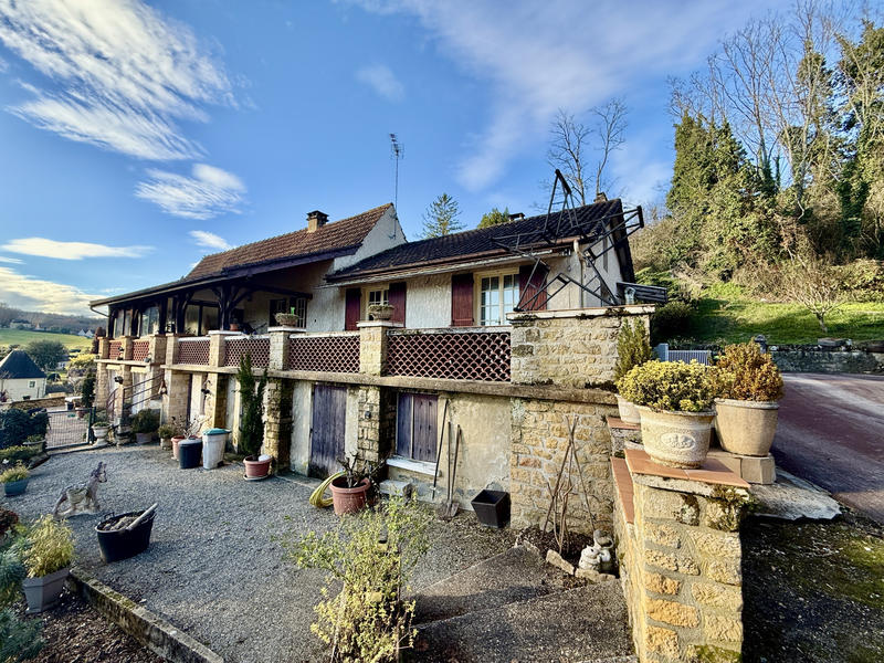 Maison - 170 m² - 7 pièces