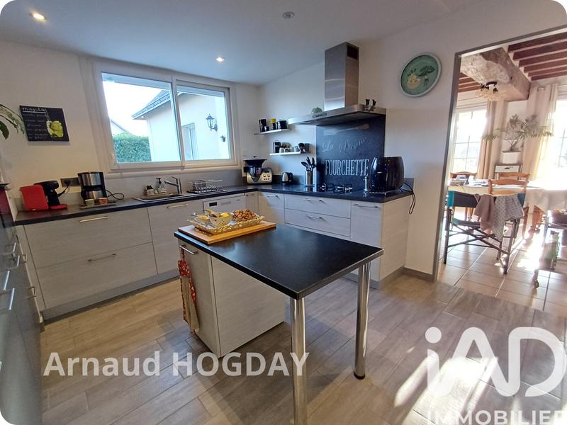 Maison - 167 m² - 7 pièces