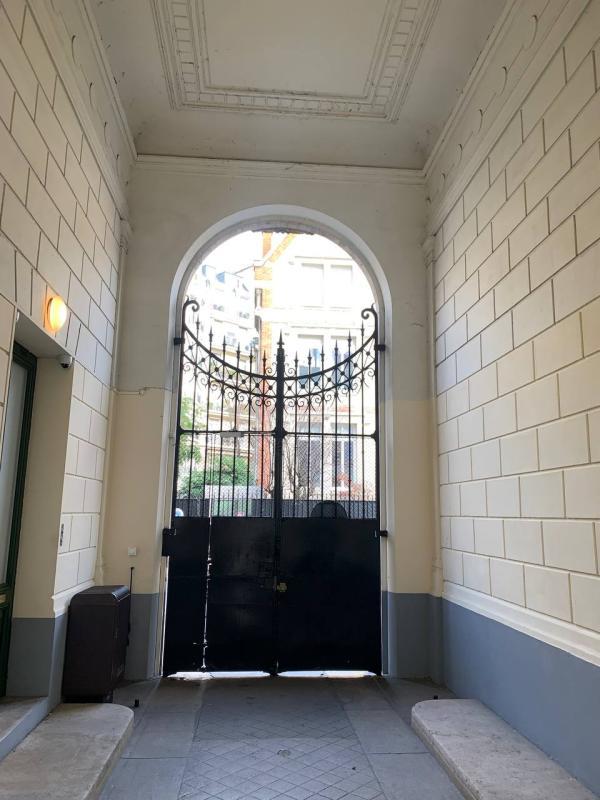 Studio - 15 m² - 1 pièce