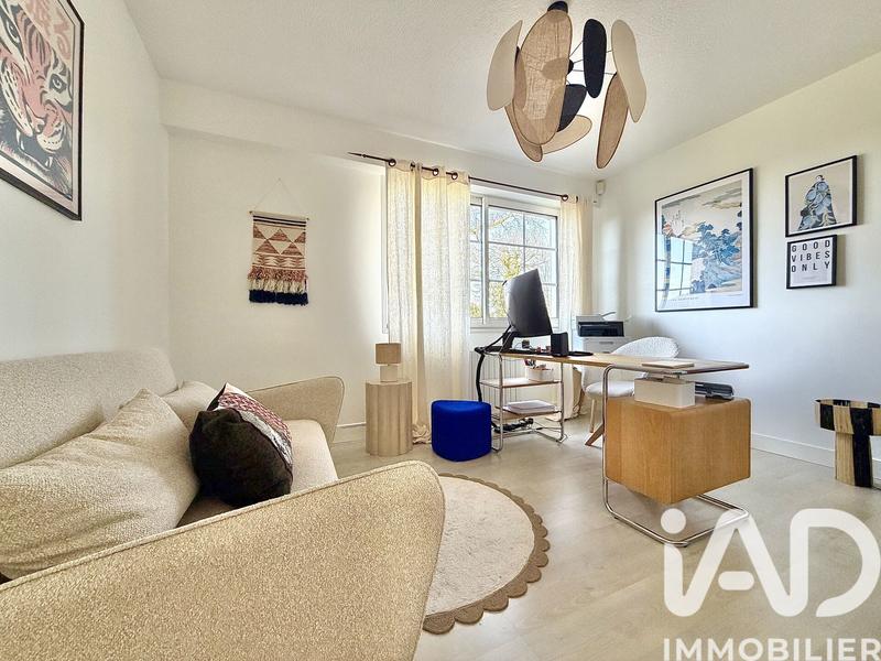 Maison - 260 m² - 9 pièces