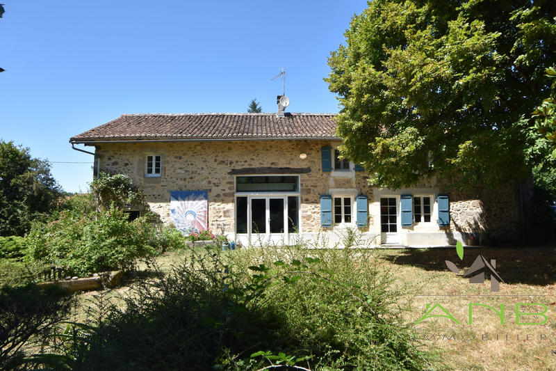 Maison ancienne - 170 m² - 6 pièces