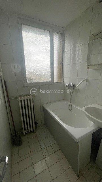 Appartement - 60 m² - 4 pièces