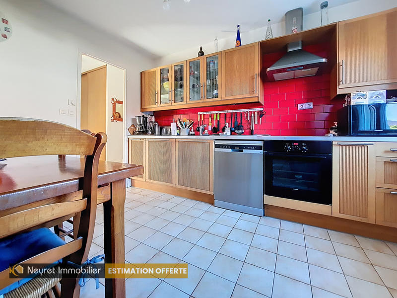 Maison - 105 m² - 6 pièces